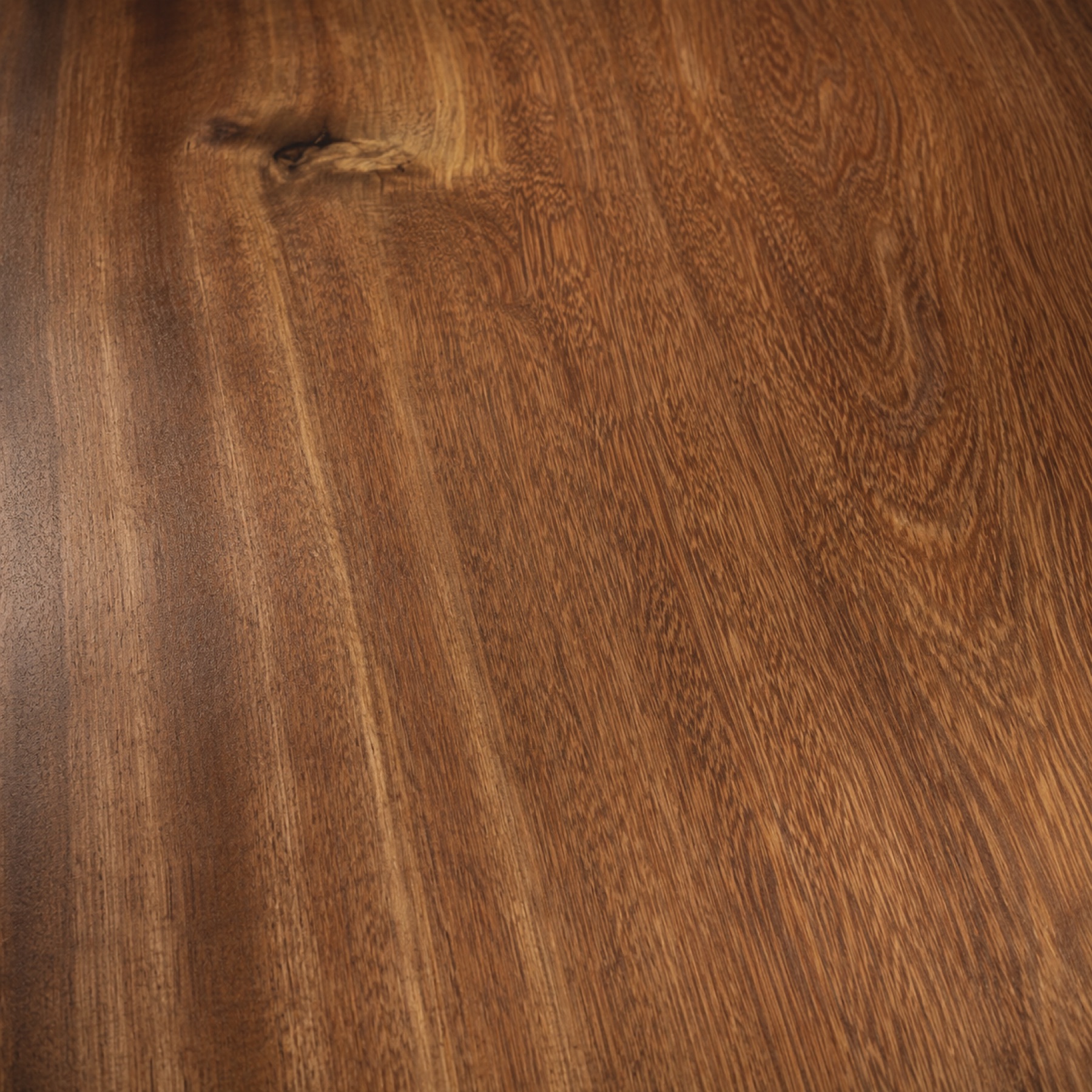 Tahuari — muestra de madera con veta y color