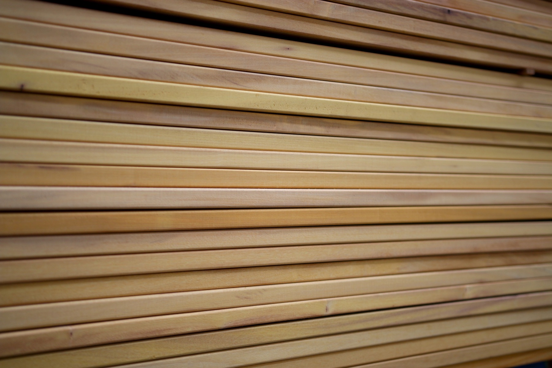 Acabado antideslizante en decking de madera